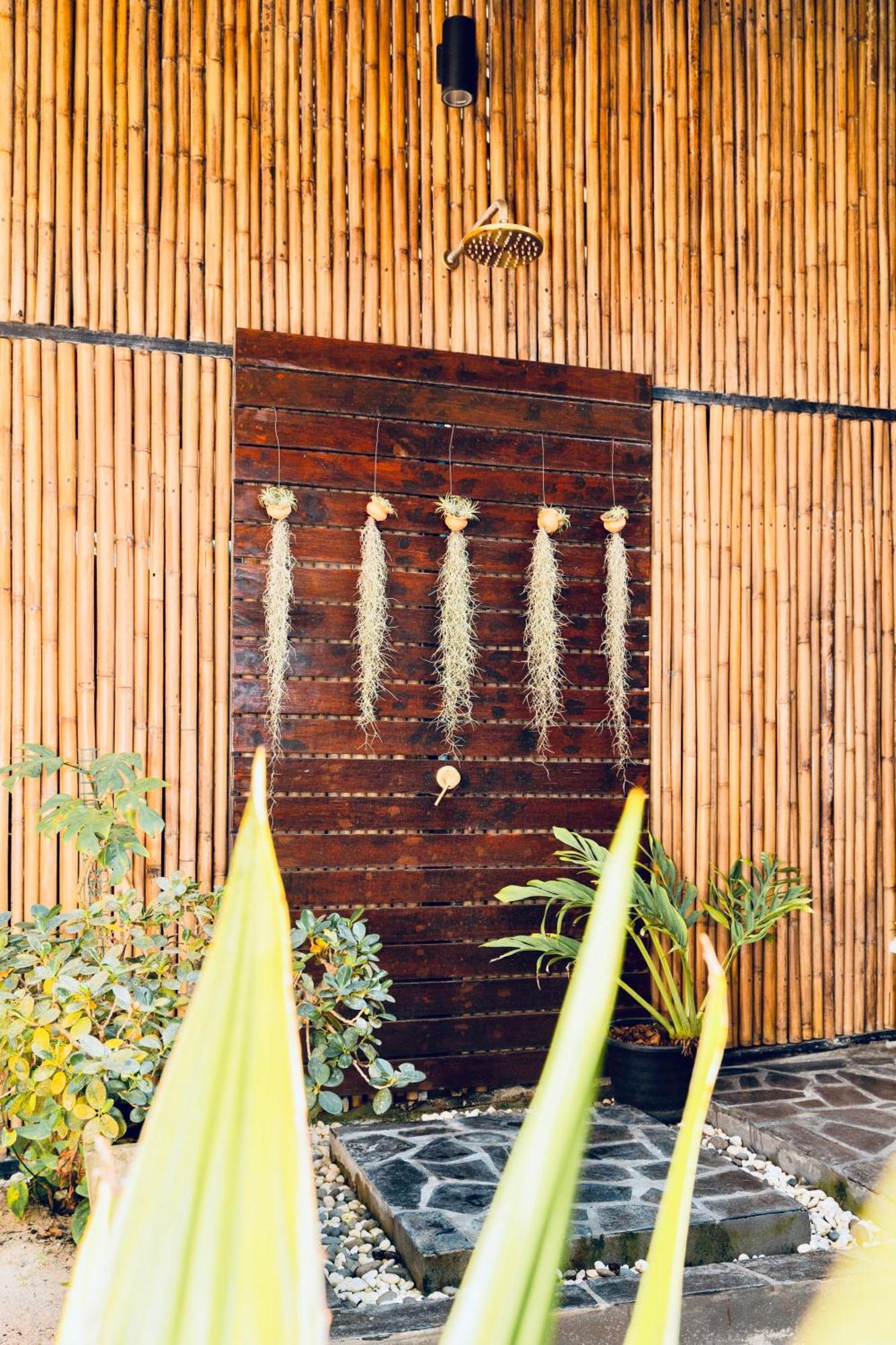 Natures Edge Beachfront Luxury Glamping Ko Tao Bagian luar foto